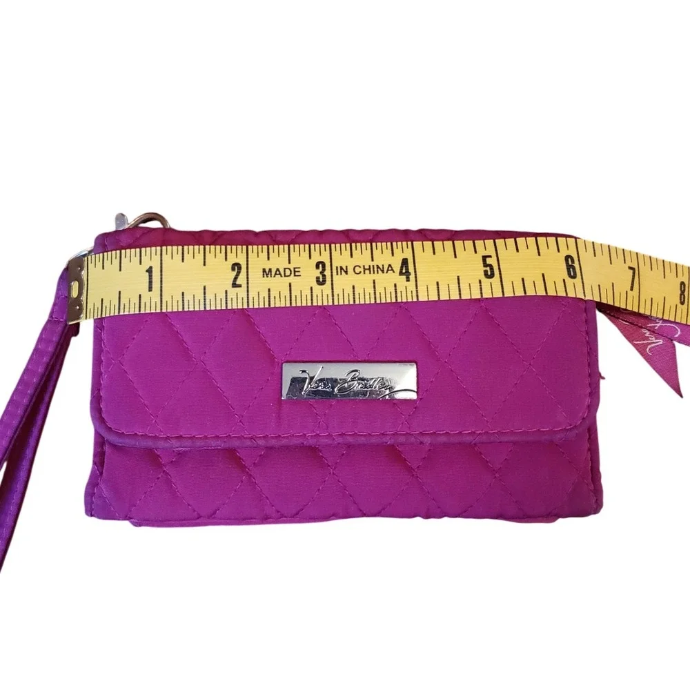Vera Bradley Quilted Wristlet Wallet Clutch‎ Pink Signature Logo Double Snap